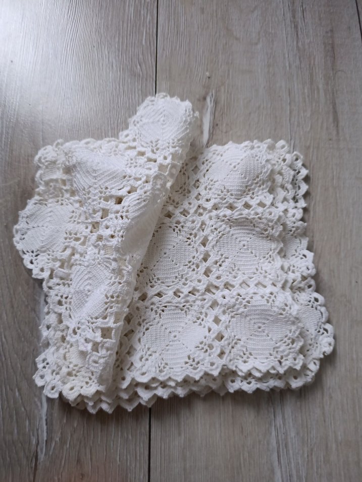 Vintage El Yapımı Dantel Örtü - Görsel 4