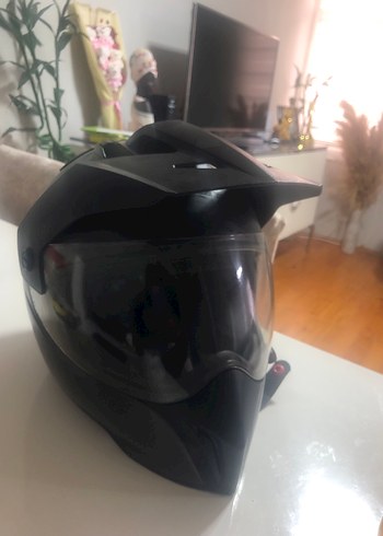 Siyah Minimalist Biker Kask - Görsel 2