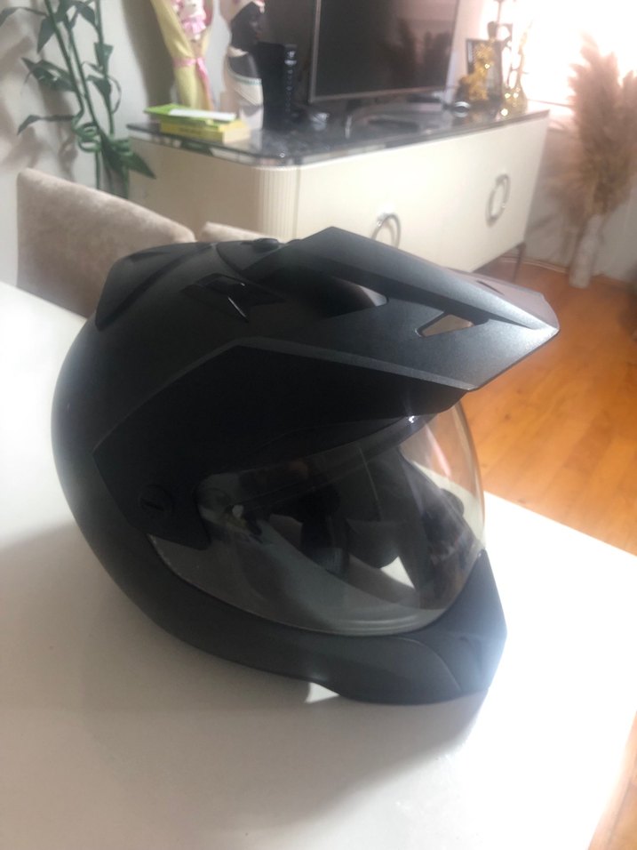 Siyah Minimalist Biker Kask - Görsel 3