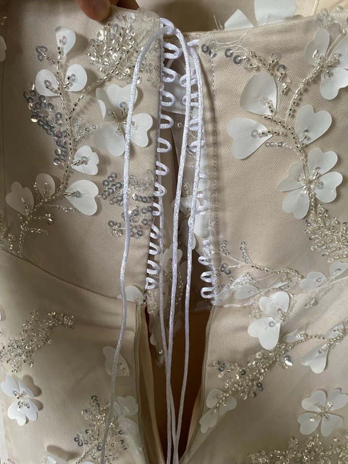 Dantelli Straplez Bej Uzun Abiye Elbise - Görsel 3