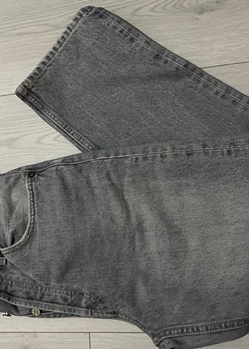 ZARA Düğmeli Gri Kadın Denim Pantolon mom jean - Görsel 3