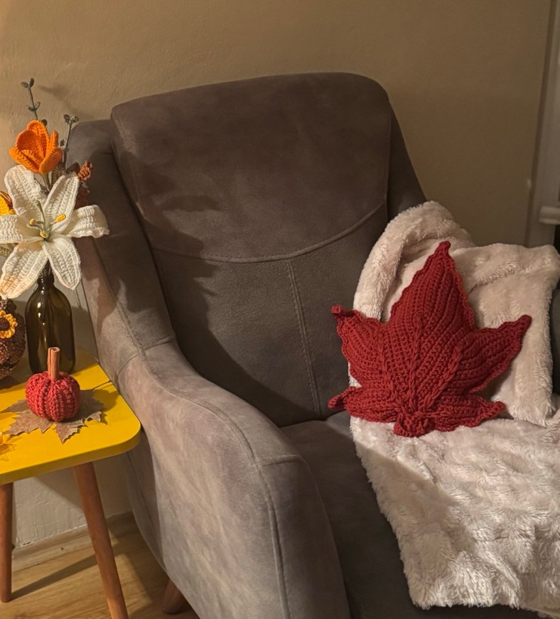 Yaprak yastık (kiremit rengi) - Görsel 3