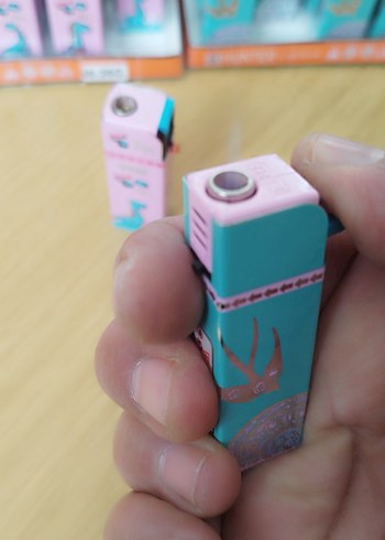 2 ADET PÜRMÜZLÜ ÇAKMAK - Görsel 4