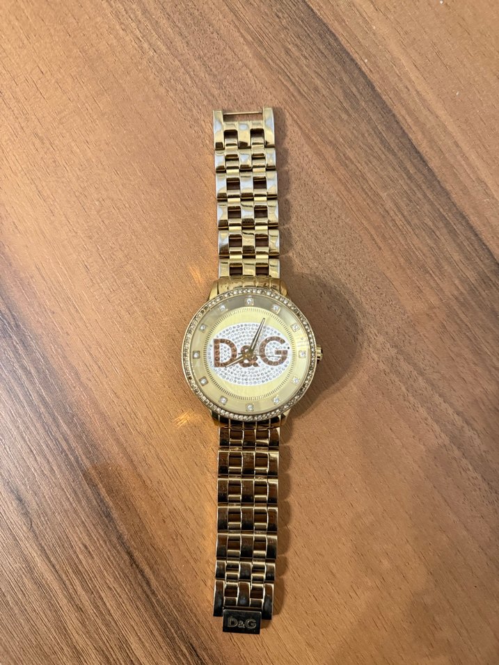 D&G Taşlı Altın Renkli Kadın Saat - Görsel 4