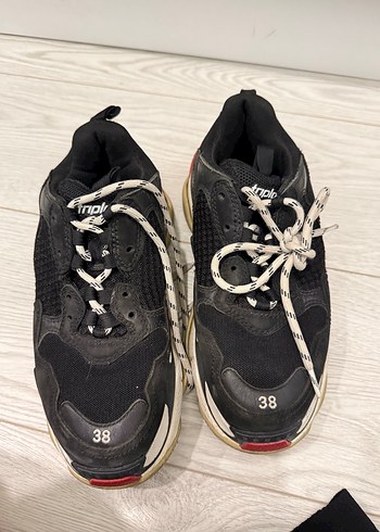 Balenciaga 38