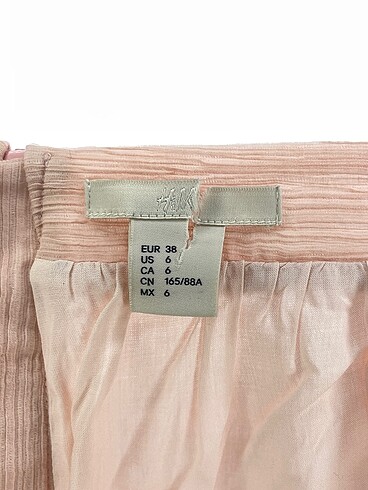 38 Beden pembe Renk H&M Mini Şort %70 İndirimli.