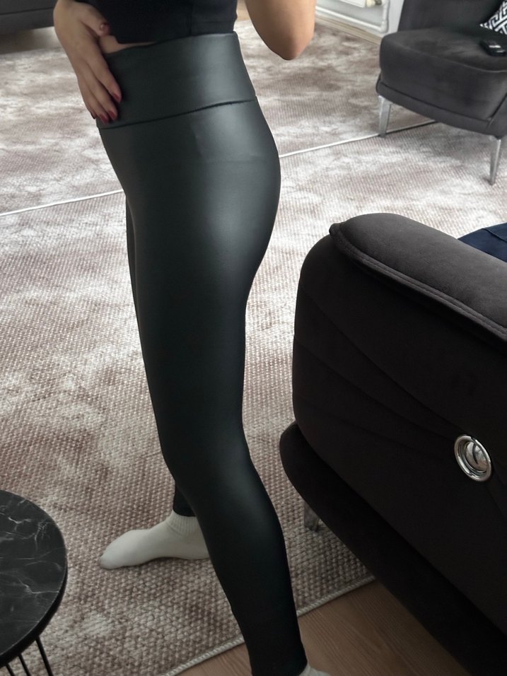 Siyah Deri Kadın Tayt içi şardonlu - Görsel 3