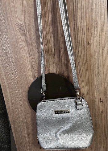 Gri Deri Fermuarlı Kadın Çanta - Görsel 2