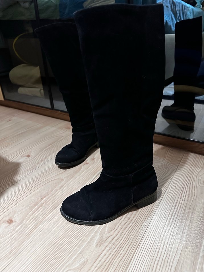 Siyah Süet Topuklu Çizme - Görsel 2