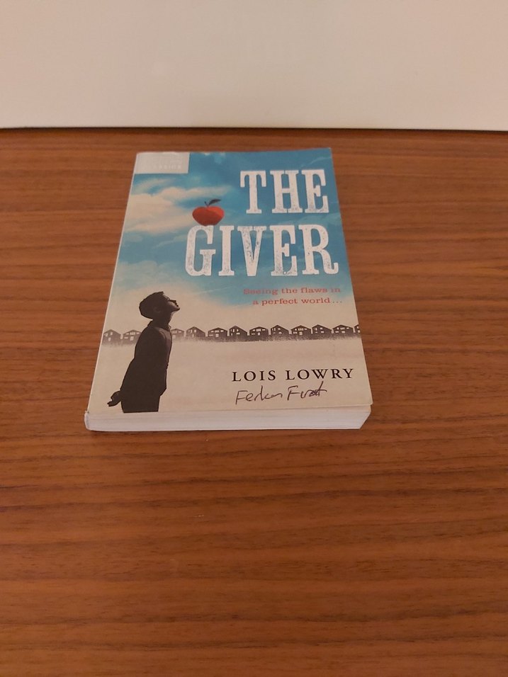 The Giver - Lois Lowry Kitap - Görsel 3