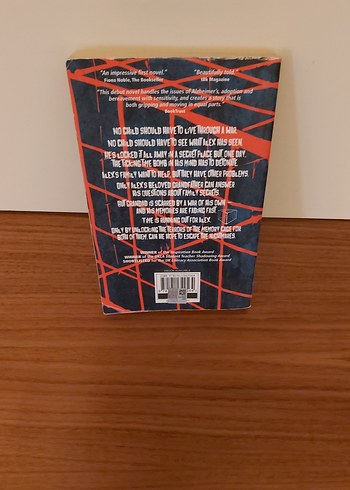 The Memory Cage - Ruth Eastham - Görsel 2