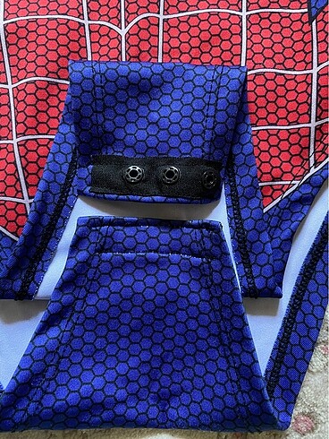 s Beden Spiderman parmak geçirmeli çıtçıtlı body
