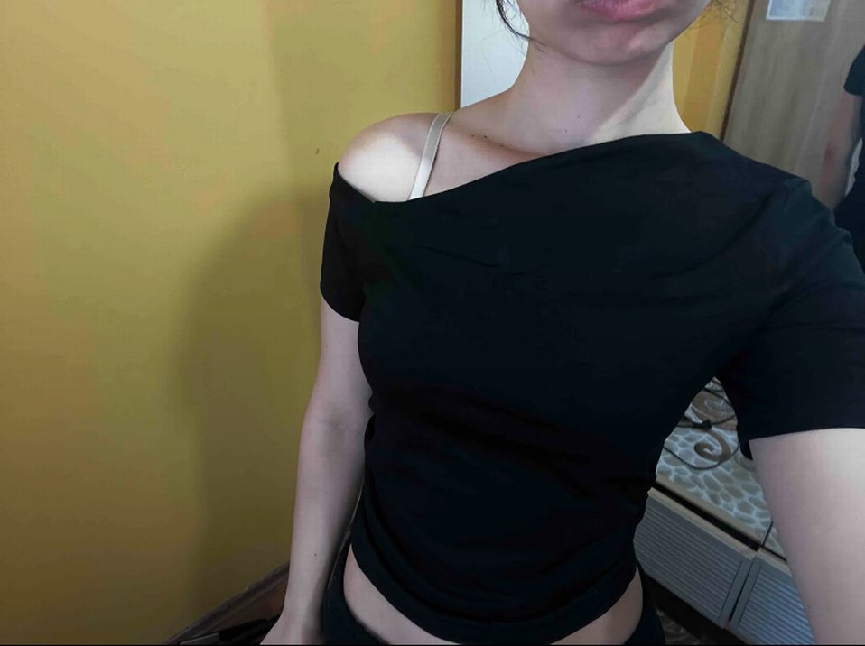 Tymilla tek omzu açık bluz - Görsel 2