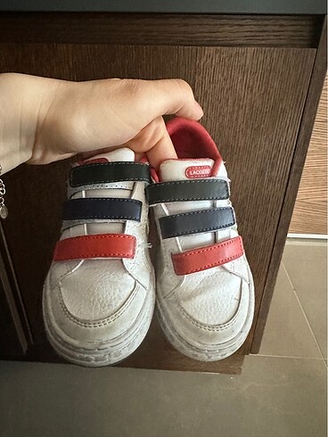 Lacoste spor ayakkabı