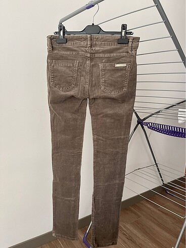 Stradivarius Kadife pantolon