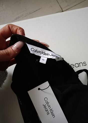 s Beden Calvin Klein Crop