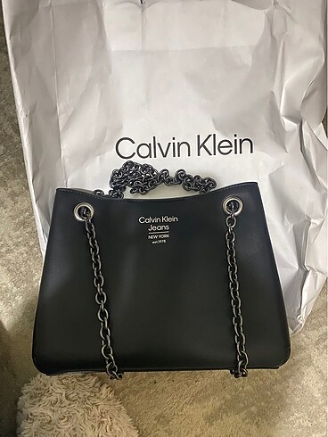 Calvin Klein Yeni Sezon Çanta