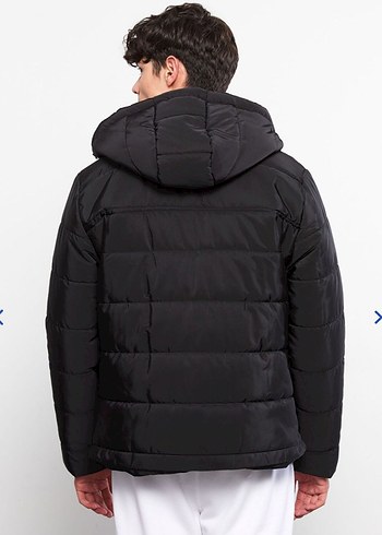 Erkek Siyah Kapüşonlu Regular Fit Mont - Görsel 4