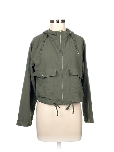Pull and Bear Bomber %70 İndirimli.