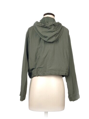 m Beden Pull and Bear Bomber %70 İndirimli.