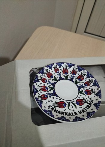 Desenli Beyaz Seramik Fincan Seti - Görsel 3