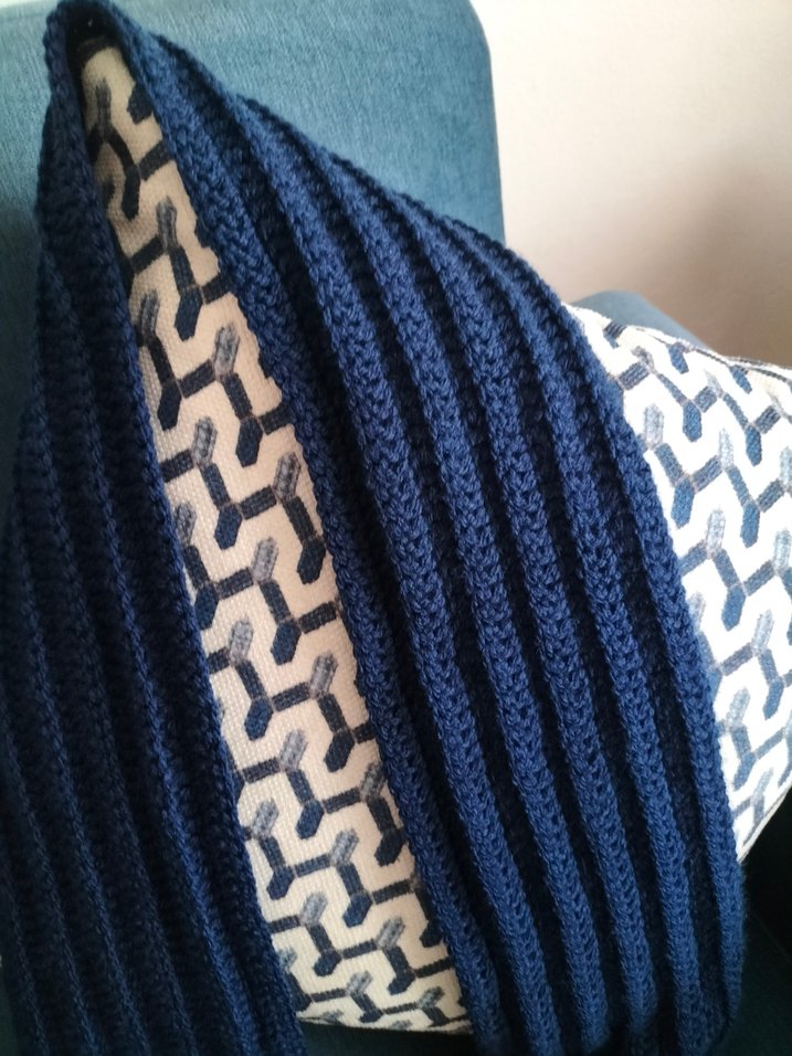 Kadın Lacivert Örgü Şal - Görsel 2