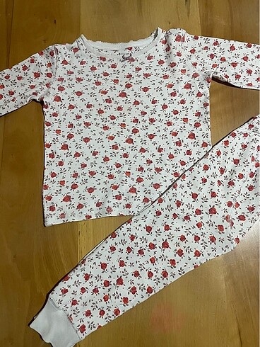 Pijama takımı
