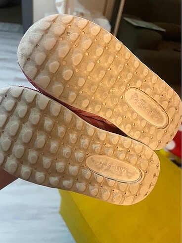 24 Beden pembe Renk Adidas marka pembe spor