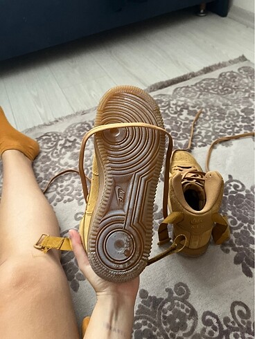 38 Beden camel Renk Nike air bot