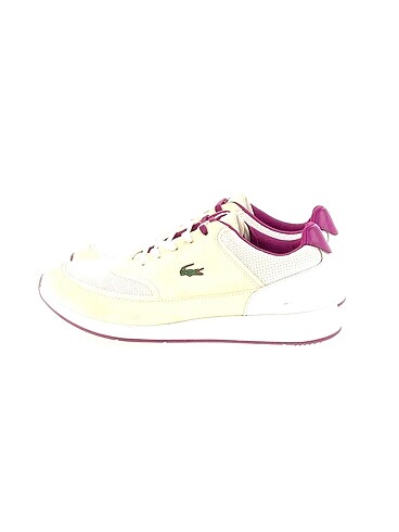 Lacoste Spor Ayakkabı %70 İndirimli.