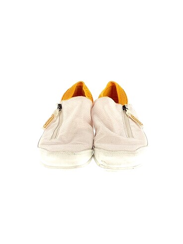 37 Beden Reebok Spor Ayakkabı %70 İndirimli.