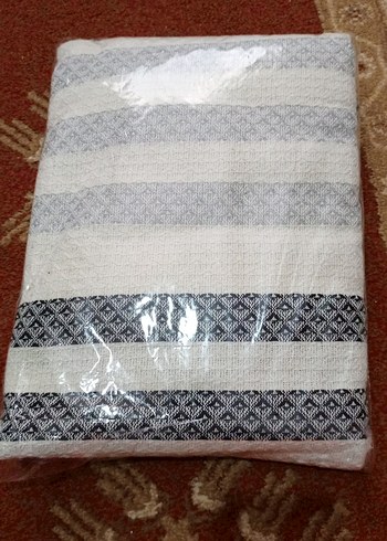 nakışlı gri siyah desenli tek kişilik pike ölçü 150x230 sıfır - Görsel 3