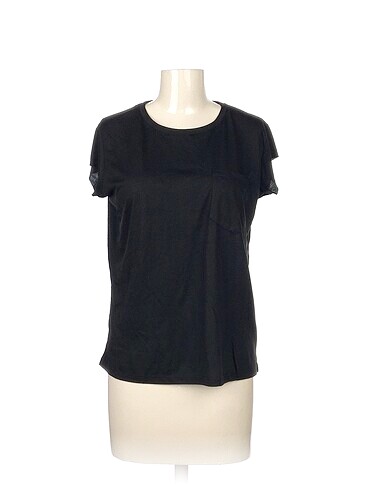 Koton T-shirt %70 İndirimli.