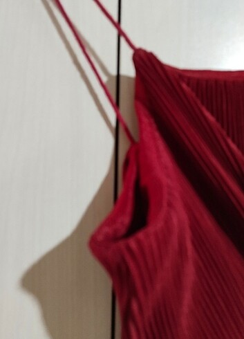 m Beden bordo Renk İnce askılı bayan abiye