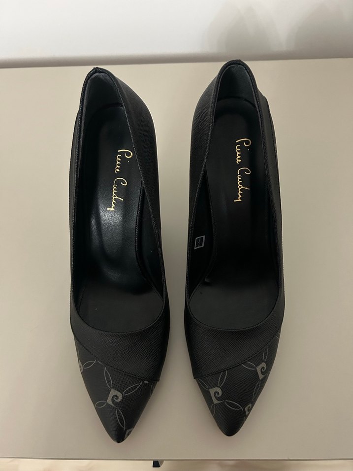 Siyah pierre cardin topuklu ayakkabı - Görsel 2