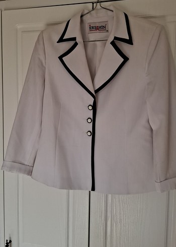 38 Beden Düğmeli Beyaz Kadın Blazer Ceket