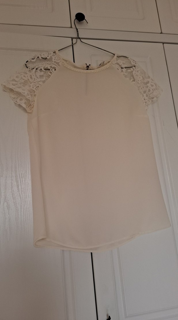 KOTON Dantel Detaylı Kısa Kollu Bej Bluz - Görsel 3