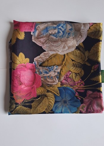 Çiçek Desenli Çok Renkli Kadın İpek Şal. POLOİST - Görsel 7