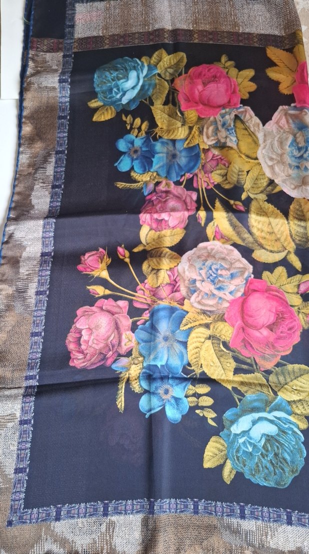 Çiçek Desenli Çok Renkli Kadın İpek Şal. POLOİST - Görsel 5