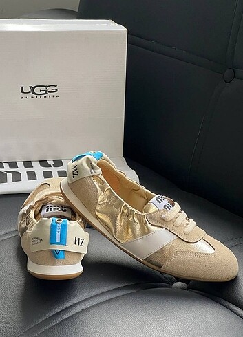 Miu Miu Spor Babet