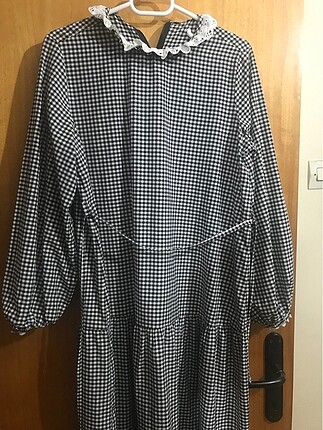 LC Waikiki Pötikare elbise