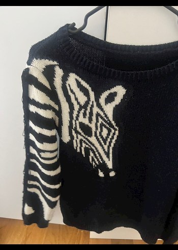 Zebra Desenli Siyah Triko Kadın Kazak - Görsel 2