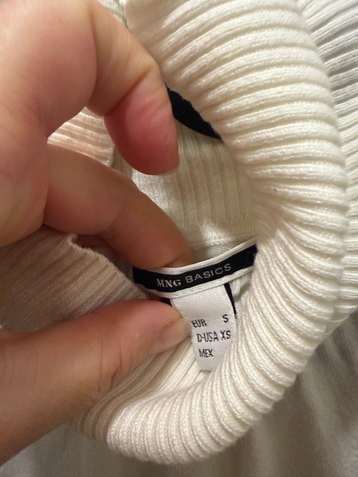 Kadın Beyaz Yüksek Yakalı Midi Triko Elbise - Görsel 3