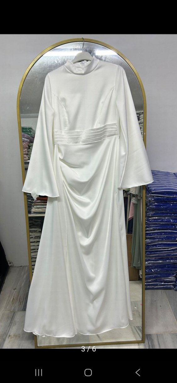 Beyaz Drapeli Uzun Kollu Kadın Elbise - Görsel 4