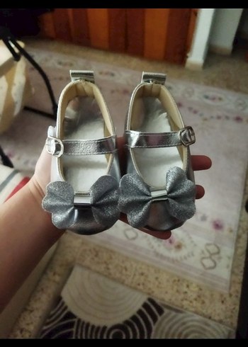 Fiyonklu Gri Kız Babet Ayakkabı