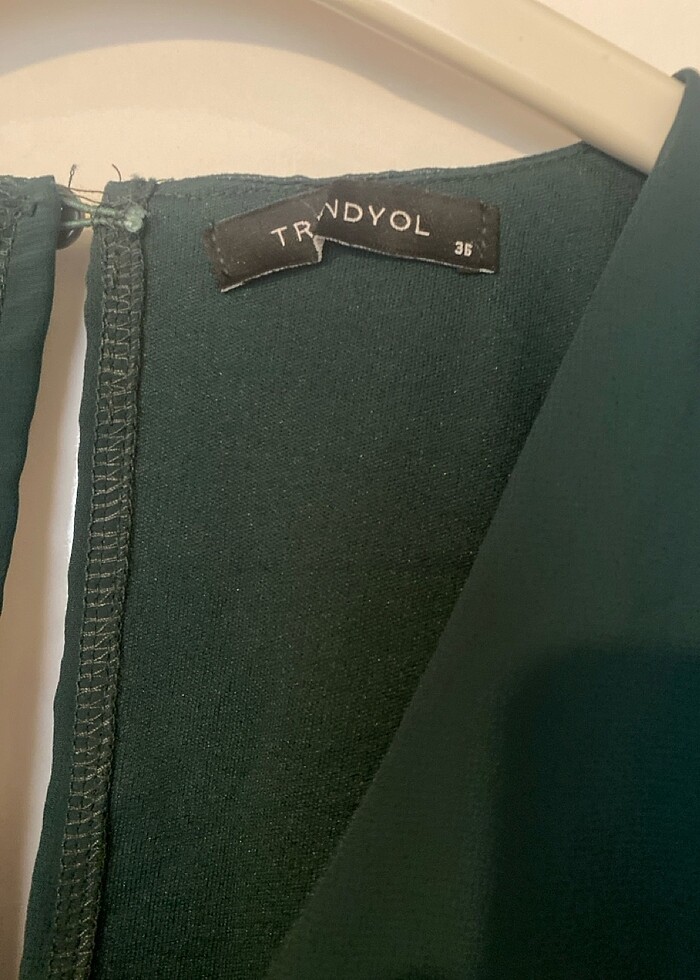 sırt dekolteli elbise - Görsel 3