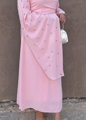 Pembe Nakışlı Uzun Abiye Elbise