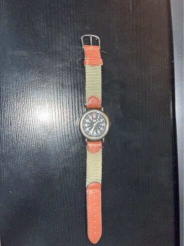 Swiss army saat