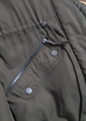 Bershka Haki Parka - Görsel 3