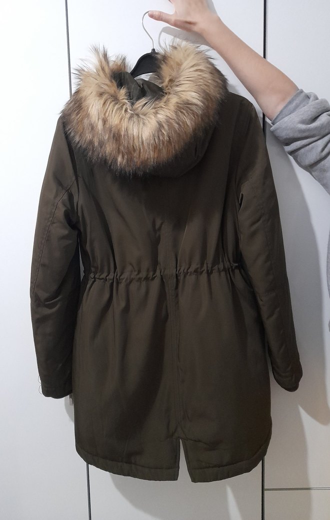Bershka Haki Parka - Görsel 2